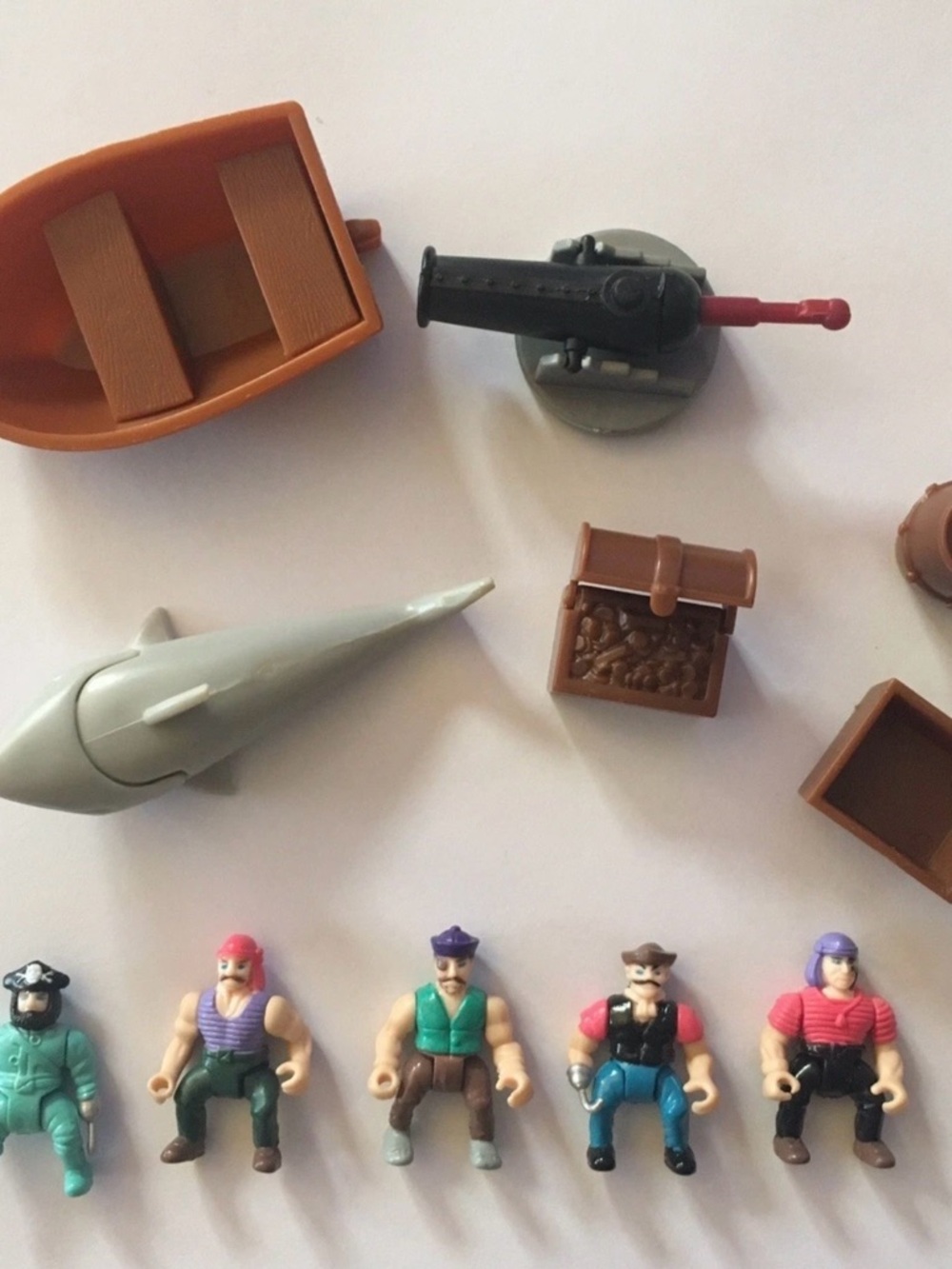 12 pc set Blue Box 1997 Hidden Adventures PIRATE SHIP Micro Mini Play Set